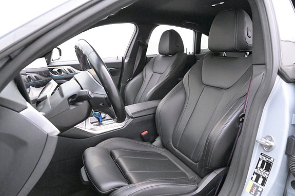 BMW i4 11 of 27