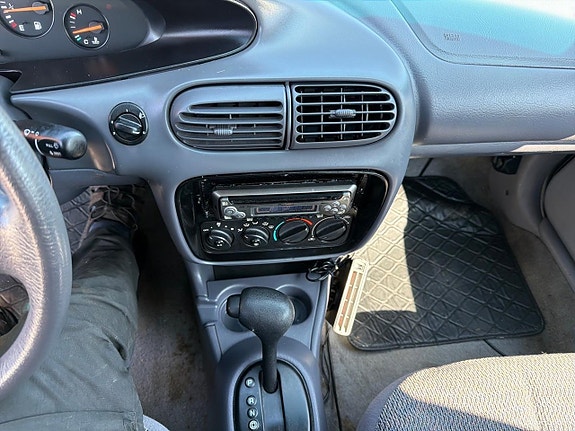Chrysler Stratus 10 of 23