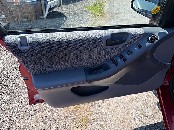 Chrysler Stratus 21 of 23