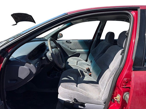 Chrysler Stratus 13 of 23