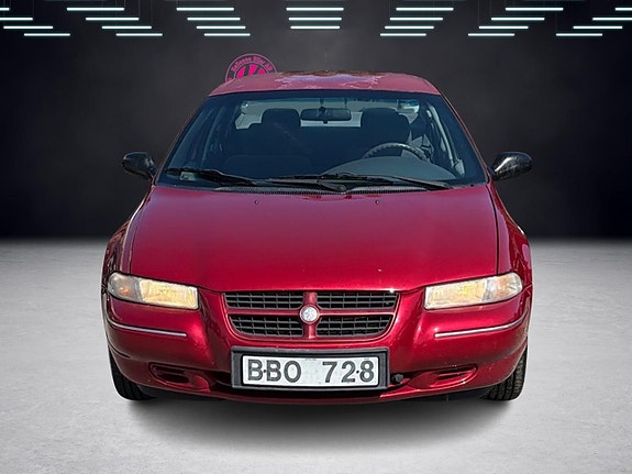 Chrysler Stratus 3 of 5