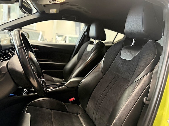 Toyota C-HR 9 of 20