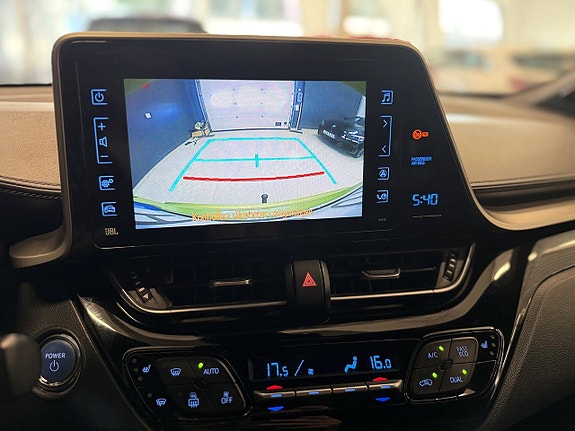 Toyota C-HR 19 of 20