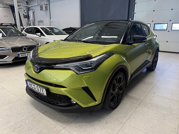 Toyota C-HR 3 of 5