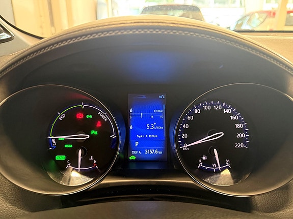 Toyota C-HR 16 of 20