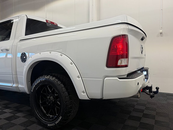 Dodge RAM 1500 14 of 30