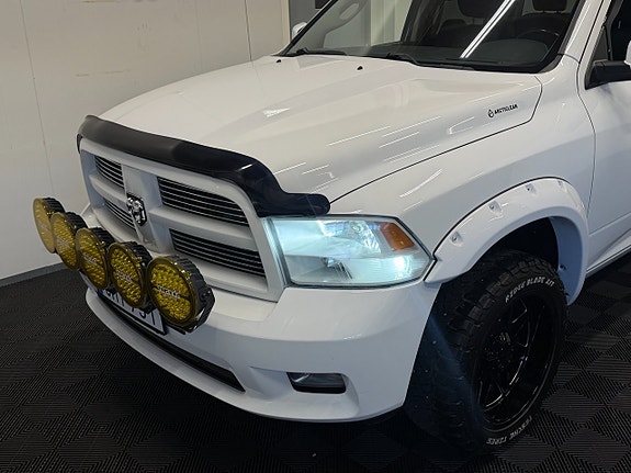 Dodge RAM 1500 4 of 30