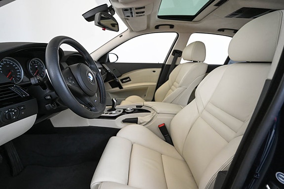 BMW M5 11 of 30