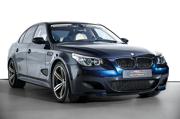 BMW M5 5 of 5