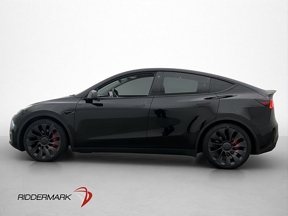 Tesla Model Y 5 of 5