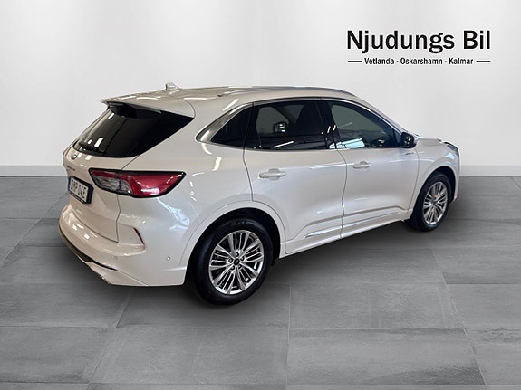 Ford Kuga 3 of 5