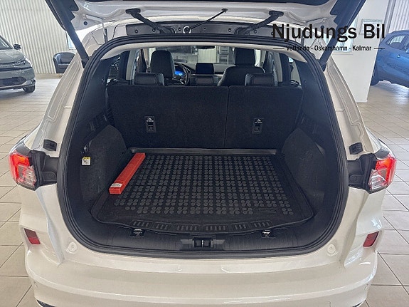 Ford Kuga 5 of 5