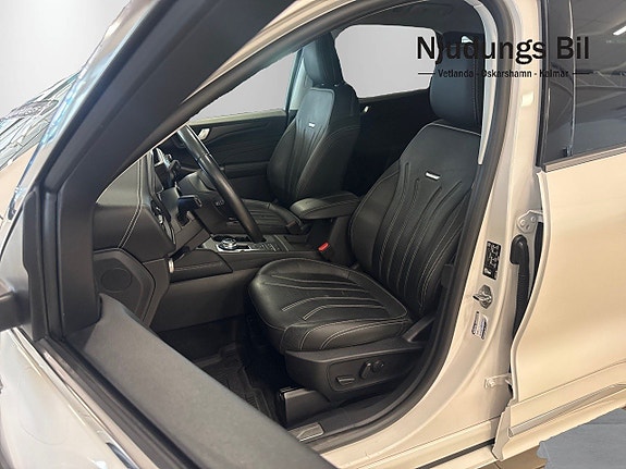 Ford Kuga 6 of 10