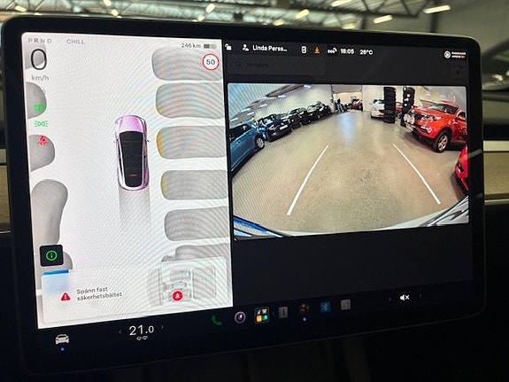Tesla Model Y 8 of 11