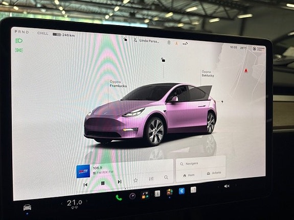 Tesla Model Y 7 of 11