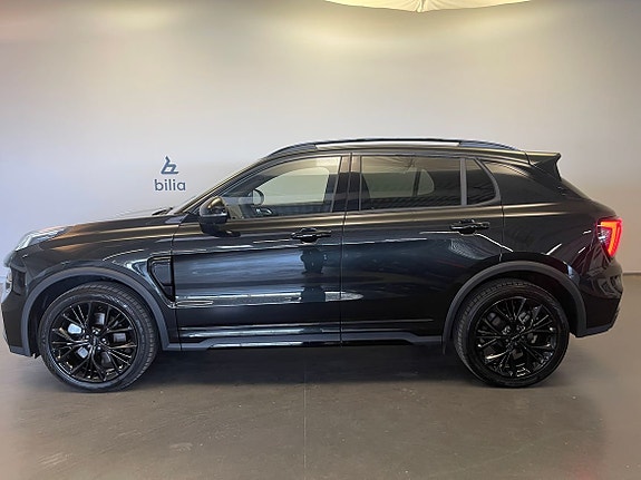 Lynk & Co 01 2 of 16