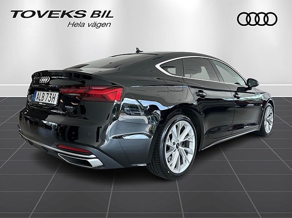 Audi A5 3 of 16