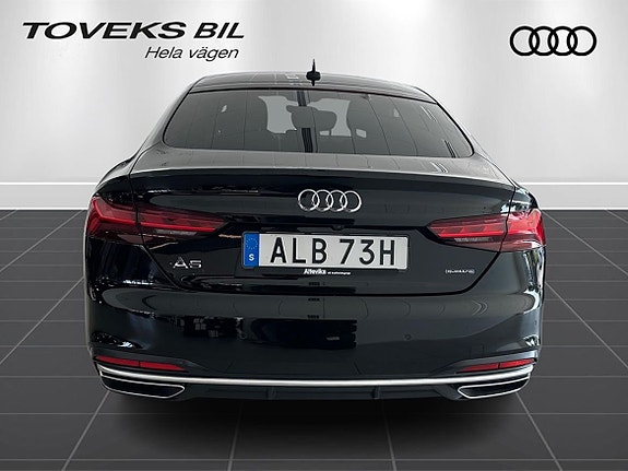 Audi A5 4 of 16