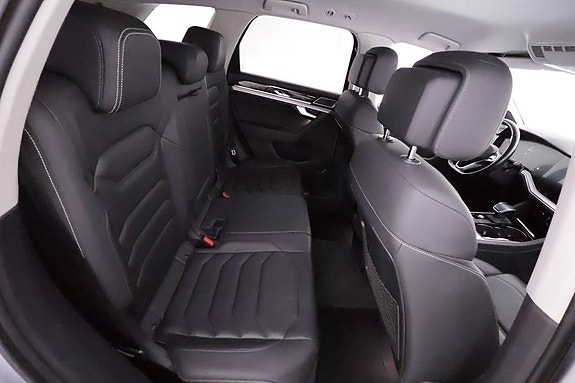 Volkswagen Touareg 15 of 20