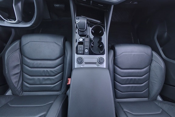 Volkswagen Touareg 9 of 20