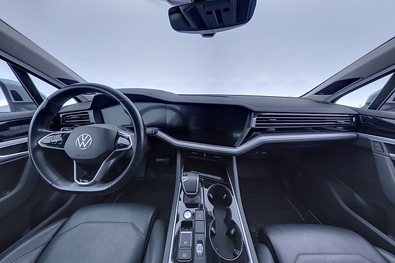 Volkswagen Touareg 7 of 20