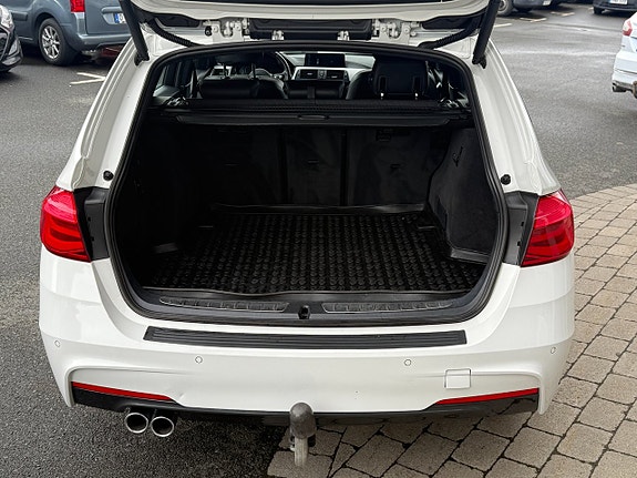 BMW 320d 6 of 16