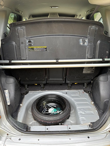 Toyota Yaris Verso 2 of 5