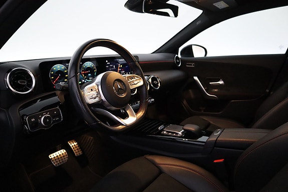 Mercedes-Benz A250 e 10 of 20