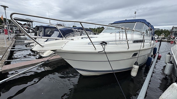 Nimbus 28 DC -88 Mercruiser 350 MPI -22 Godkänd för Mälaren! 3 of 12
