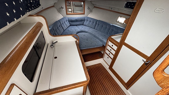 Nimbus 28 DC -88 Mercruiser 350 MPI -22 Godkänd för Mälaren! 10 of 12