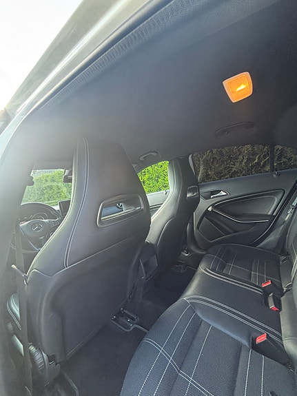 Mercedes-Benz A180 5 of 5