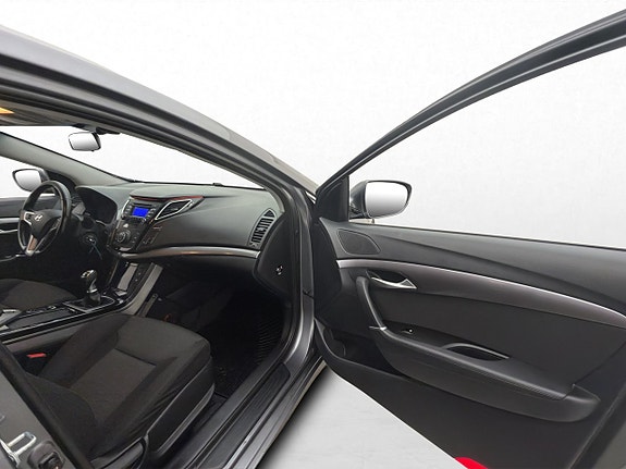 Hyundai i40 12 of 25