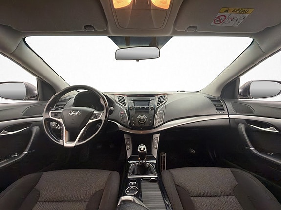 Hyundai i40 14 of 25
