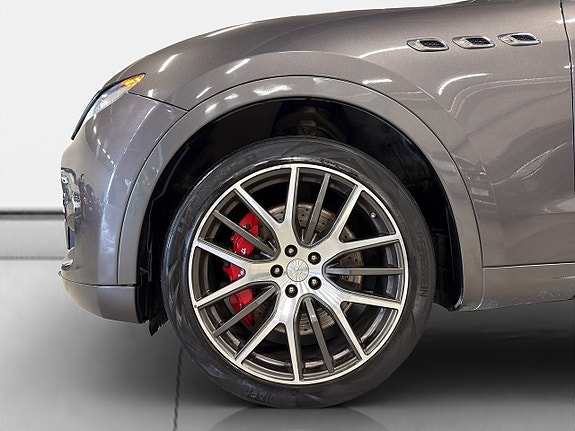Maserati Levante 22 of 23
