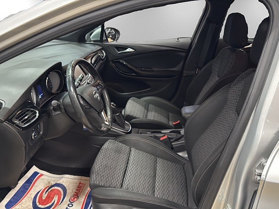 Opel Astra 8 of 17