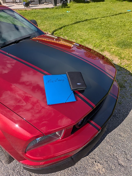 Ford Mustang 4 of 6