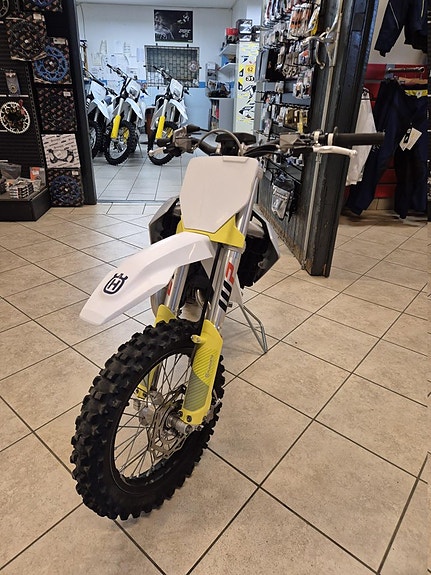 Husqvarna TC 65 3 of 4