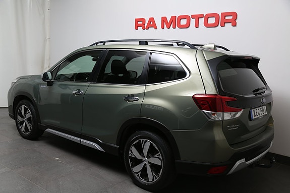 Subaru Forester 4 of 5
