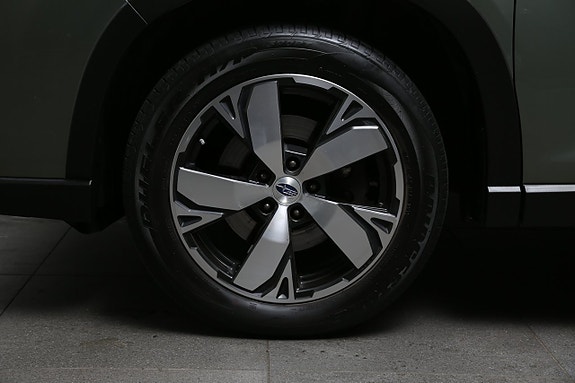 Subaru Forester 8 of 30