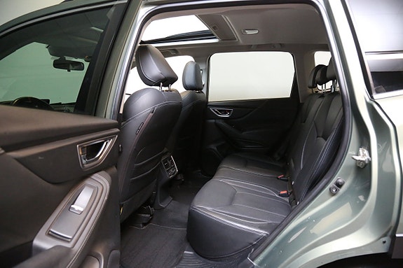 Subaru Forester 27 of 30