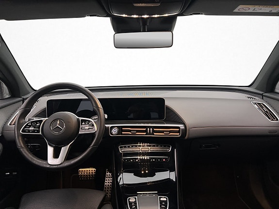 Mercedes-Benz EQC400 17 of 30