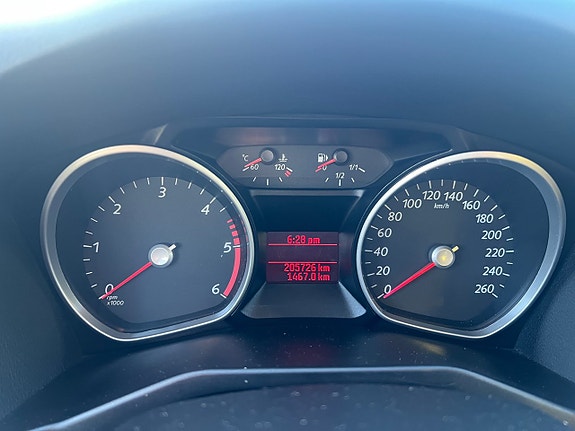 Ford Mondeo 28 of 30