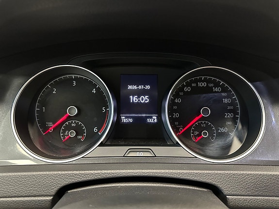 Volkswagen Golf Alltrack 19 of 25