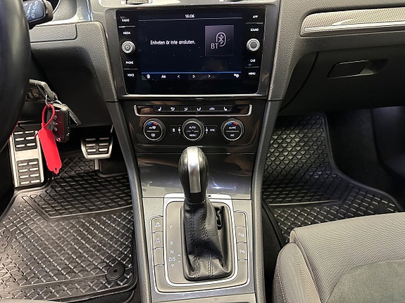 Volkswagen Golf Alltrack 20 of 25