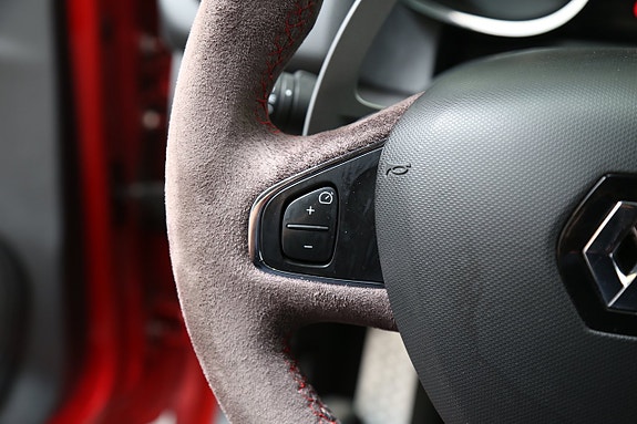 Renault Clio 14 of 23