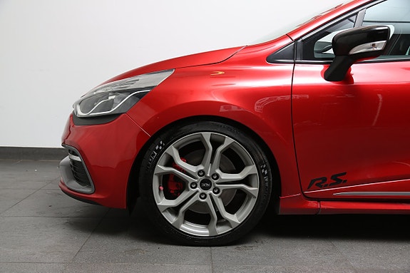 Renault Clio 6 of 23