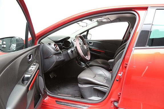 Renault Clio 8 of 23
