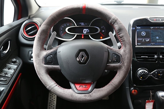 Renault Clio 13 of 23