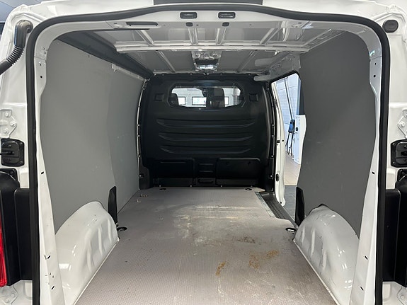 Peugeot Expert 23 of 26