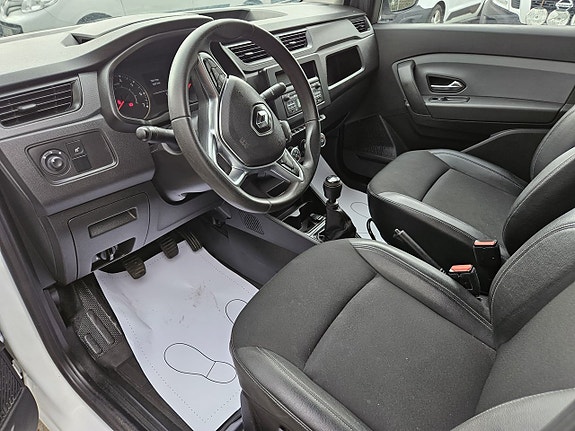 Renault Kangoo Express 15 of 21